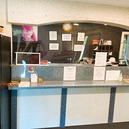 Studio Inn And Suites Galloway Bagian luar foto