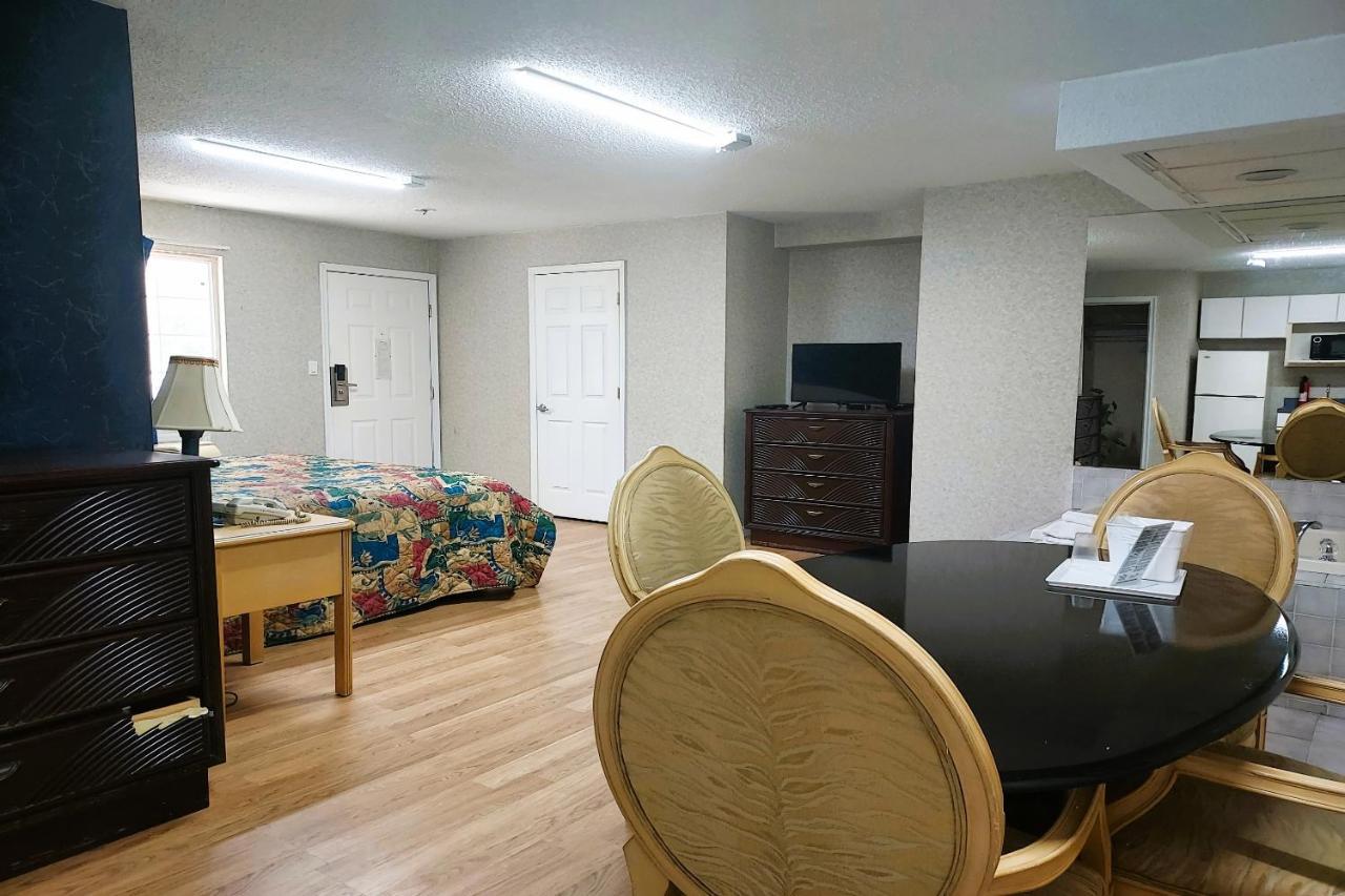 Studio Inn And Suites Galloway Bagian luar foto