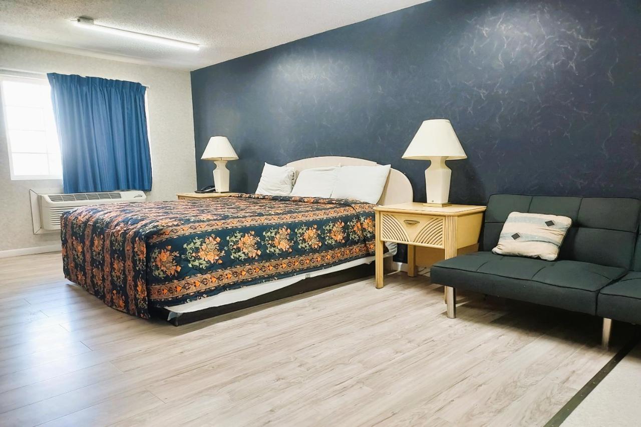 Studio Inn And Suites Galloway Bagian luar foto