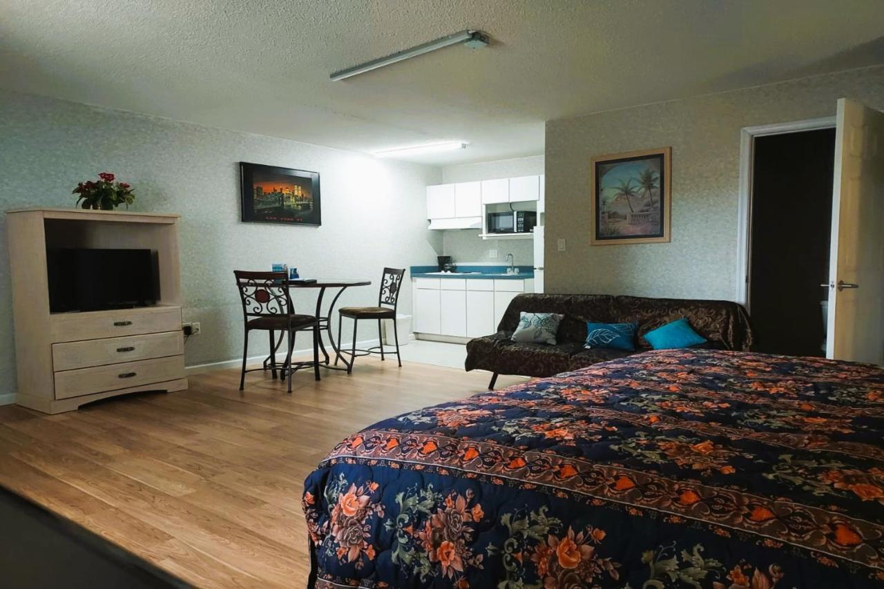 Studio Inn And Suites Galloway Bagian luar foto