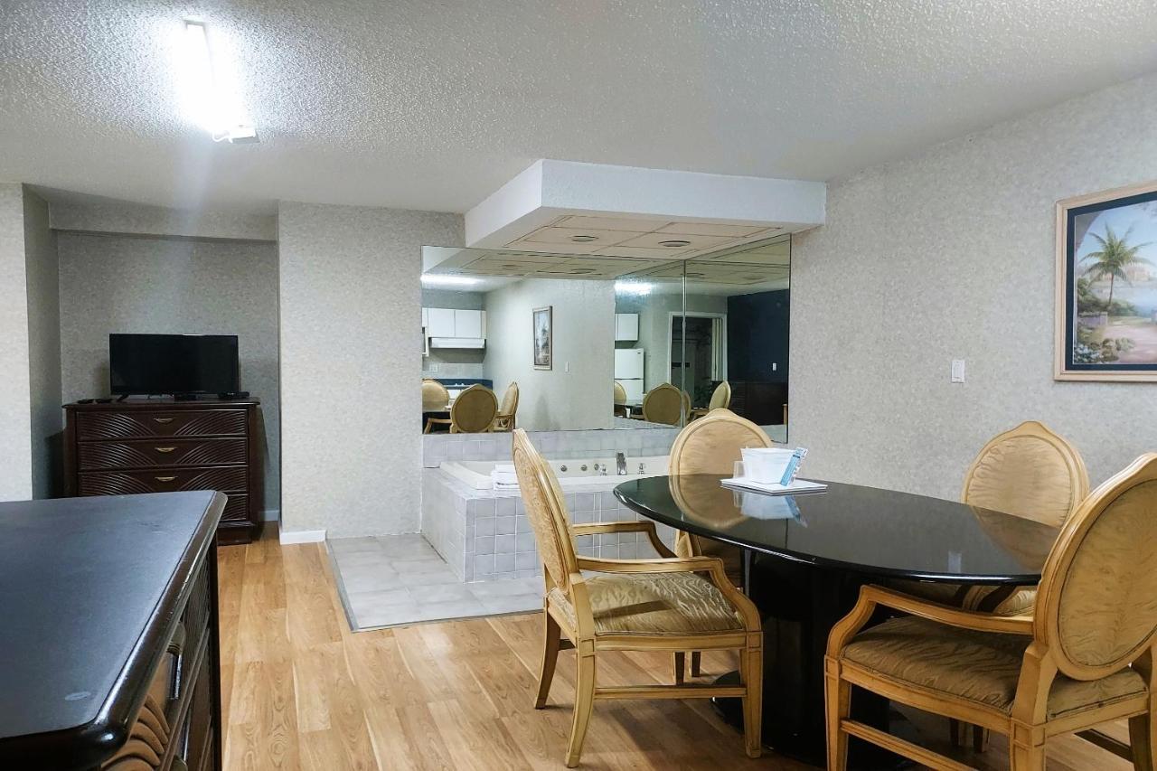Studio Inn And Suites Galloway Bagian luar foto